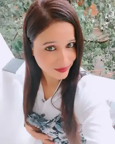 Call Girls in Wadwani